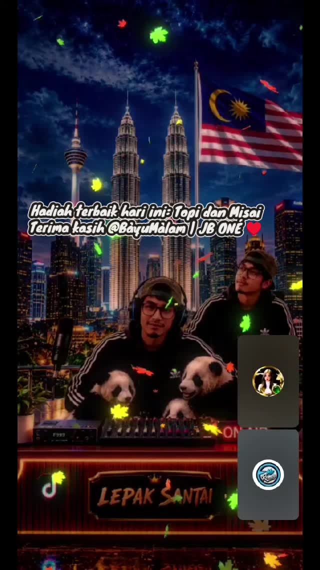 @𝚂🐼