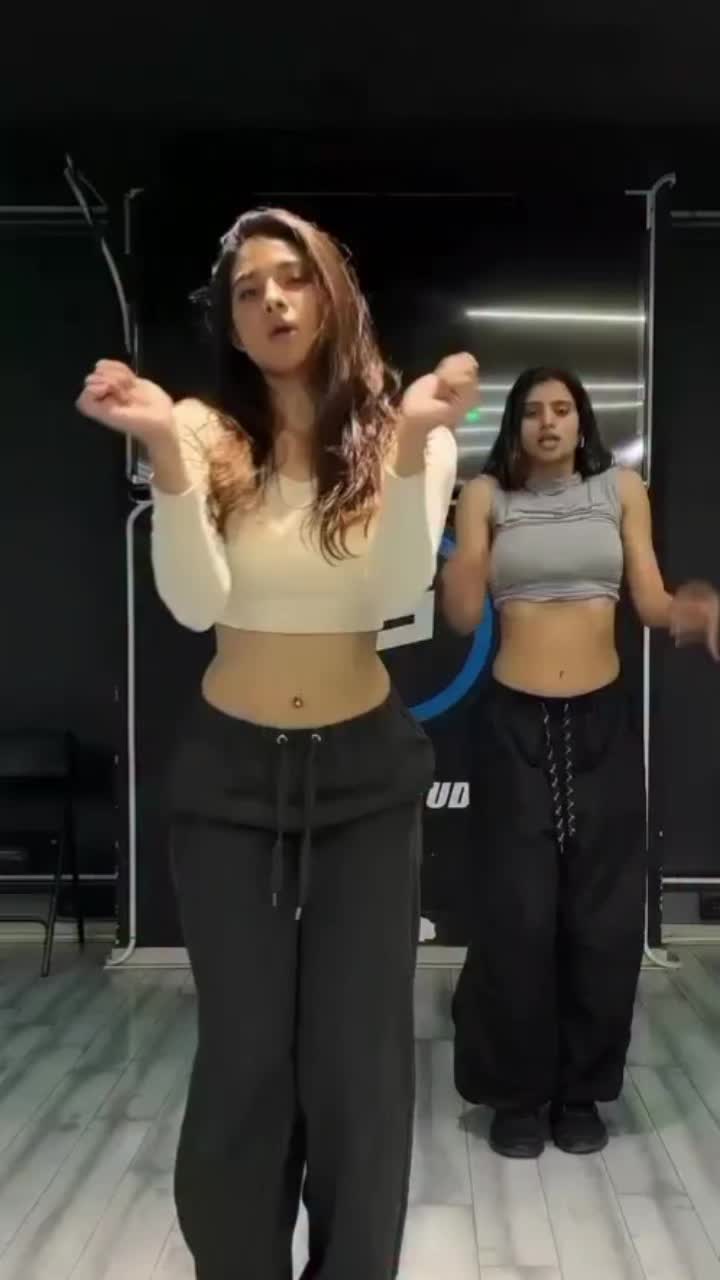 @CRAZY DANCING FACTORY💃🏿🕺