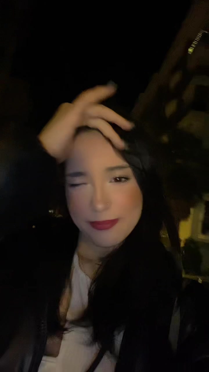 @Hira.akyollll