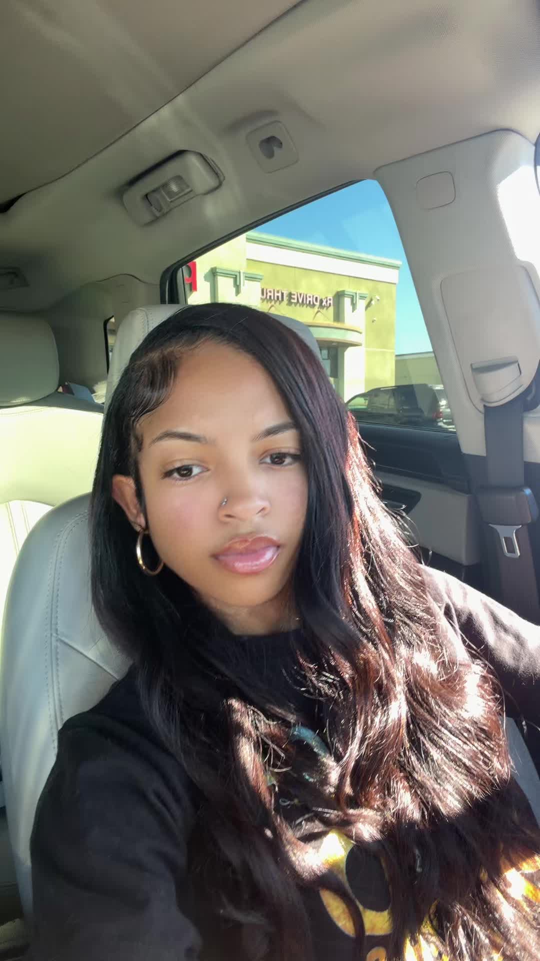 @thaonlyygirlyy