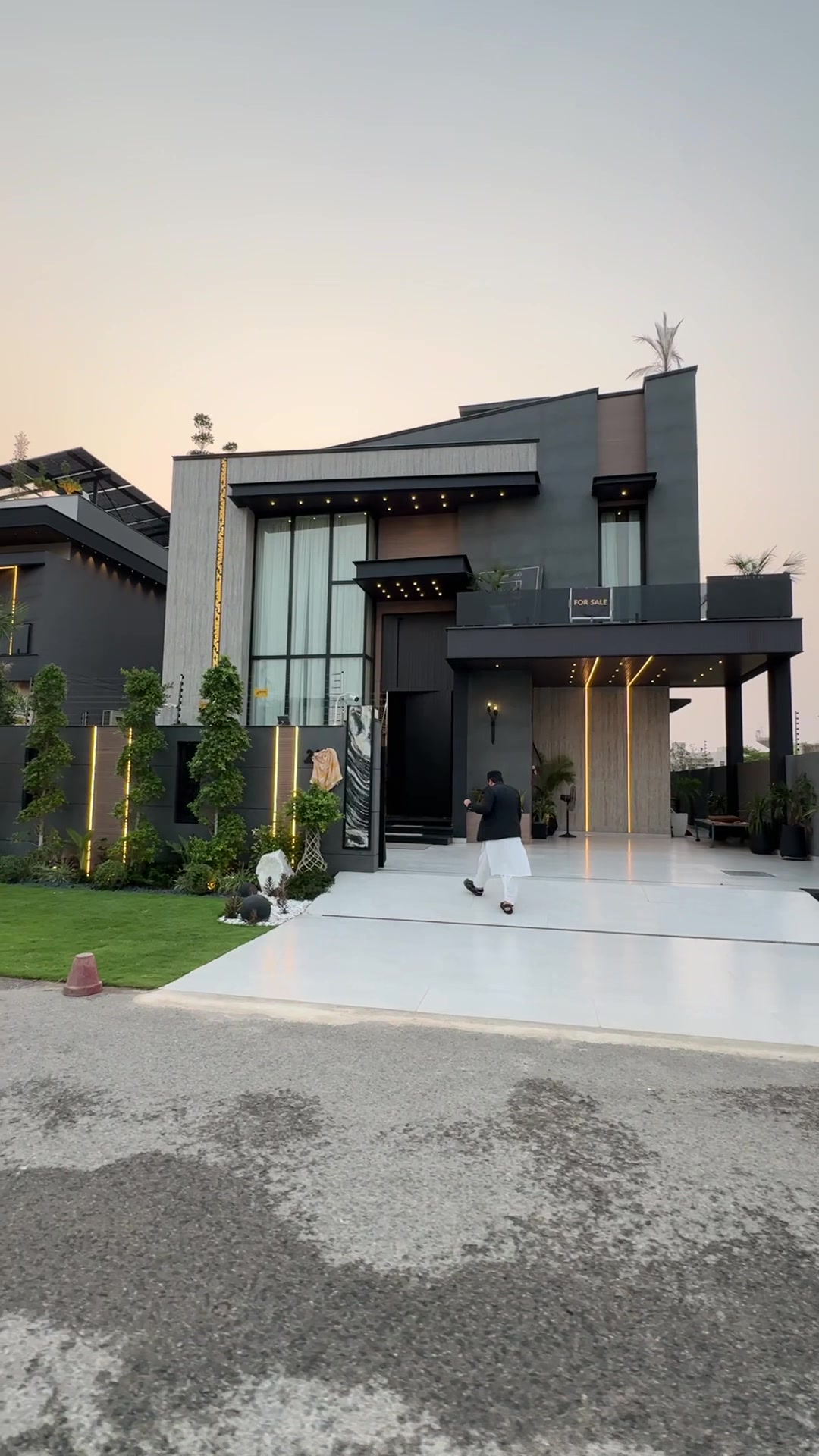 @Al Ali Group ®