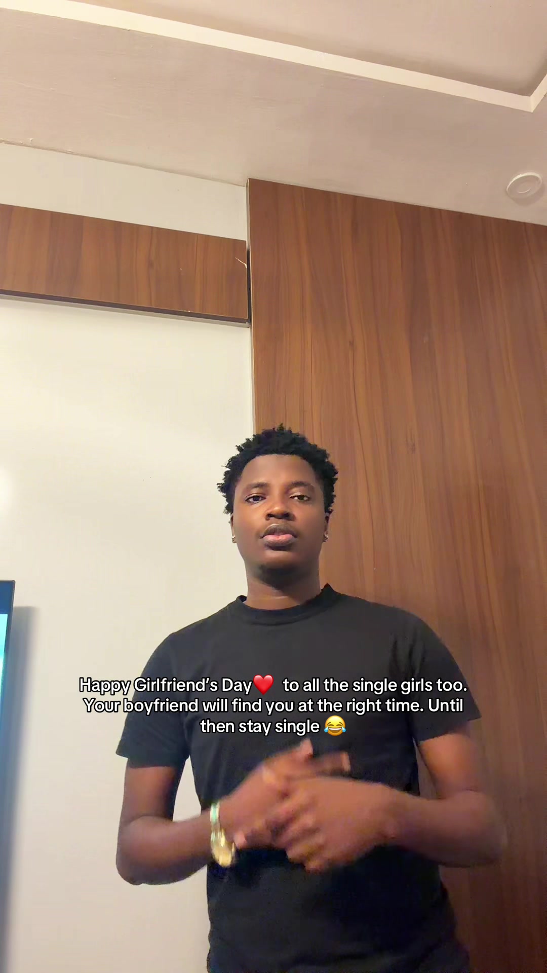 @IFEOLUWA🧃