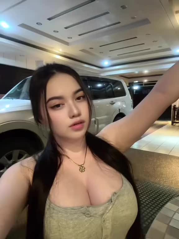 @CamIsHere.
