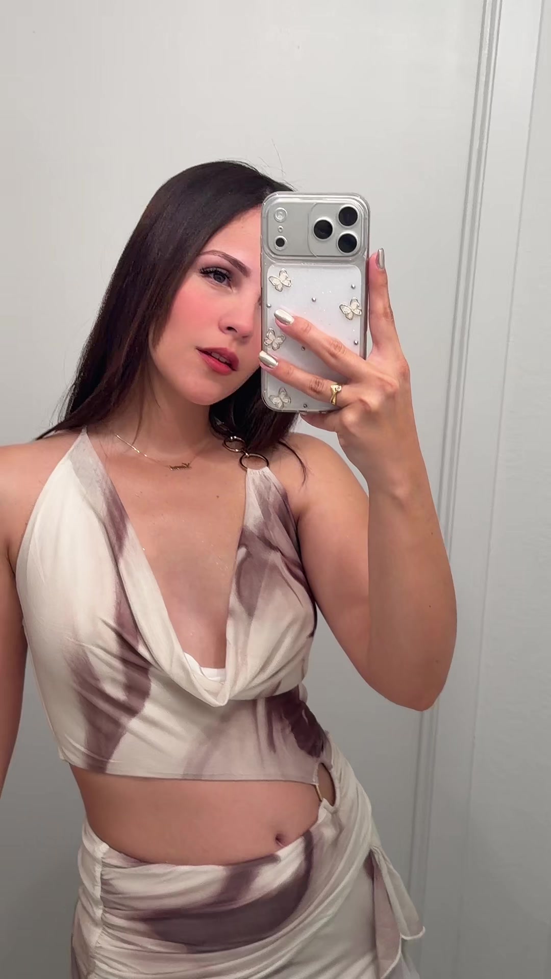 @laurincon95
