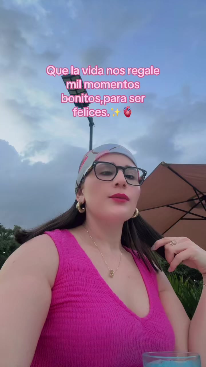 @Eda ✨🐳
