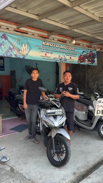 @Kroto Motor Widasari