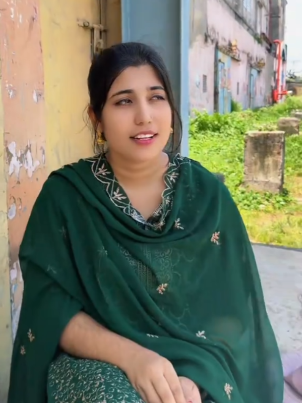 @QueenGirlđ¸Anamika
