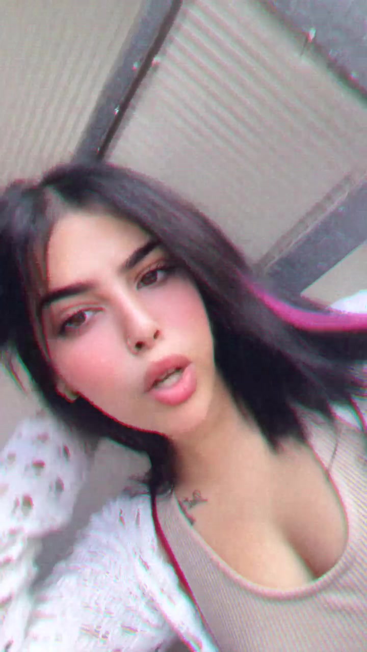 @Aya_.ik