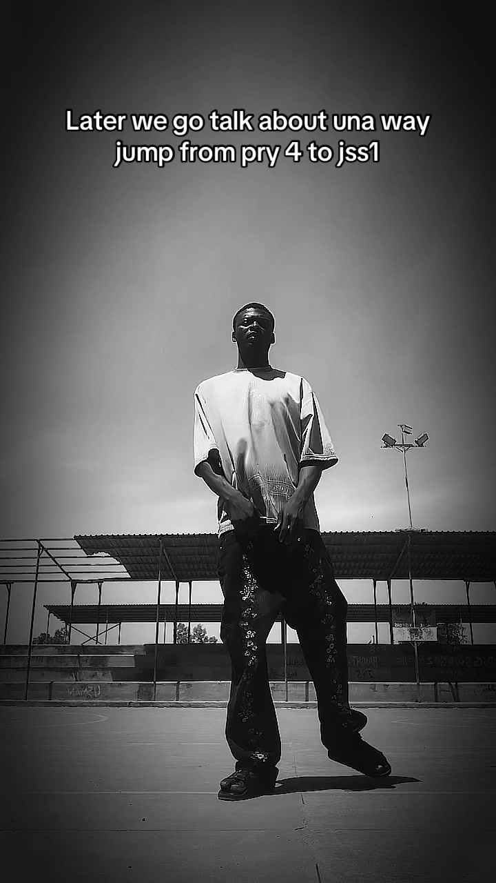 @Lo&ntilde;D&ouml;ń🕊✨