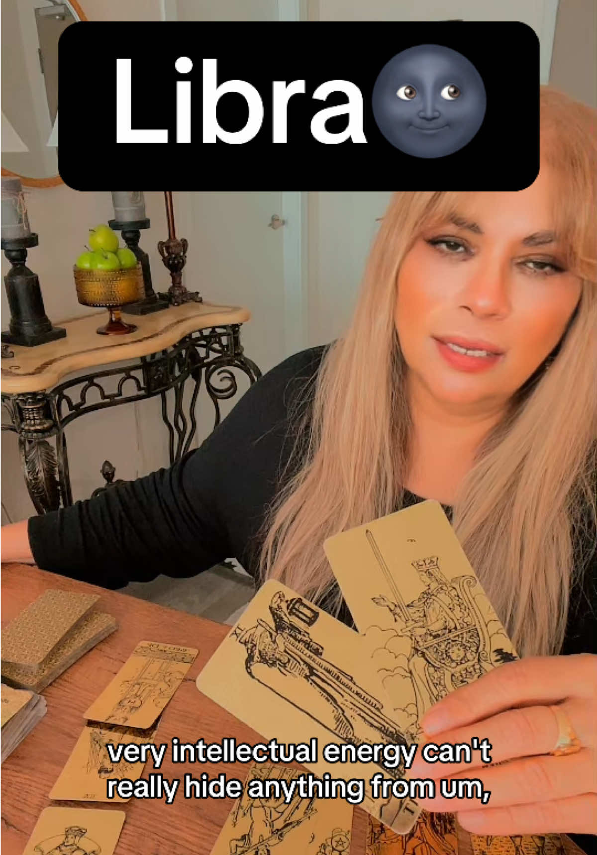 @Green Apple Tarot