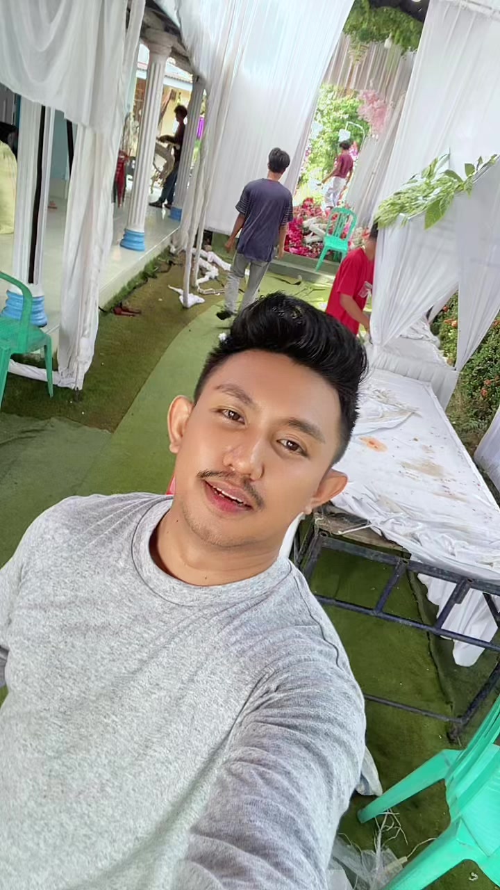 @Yohans