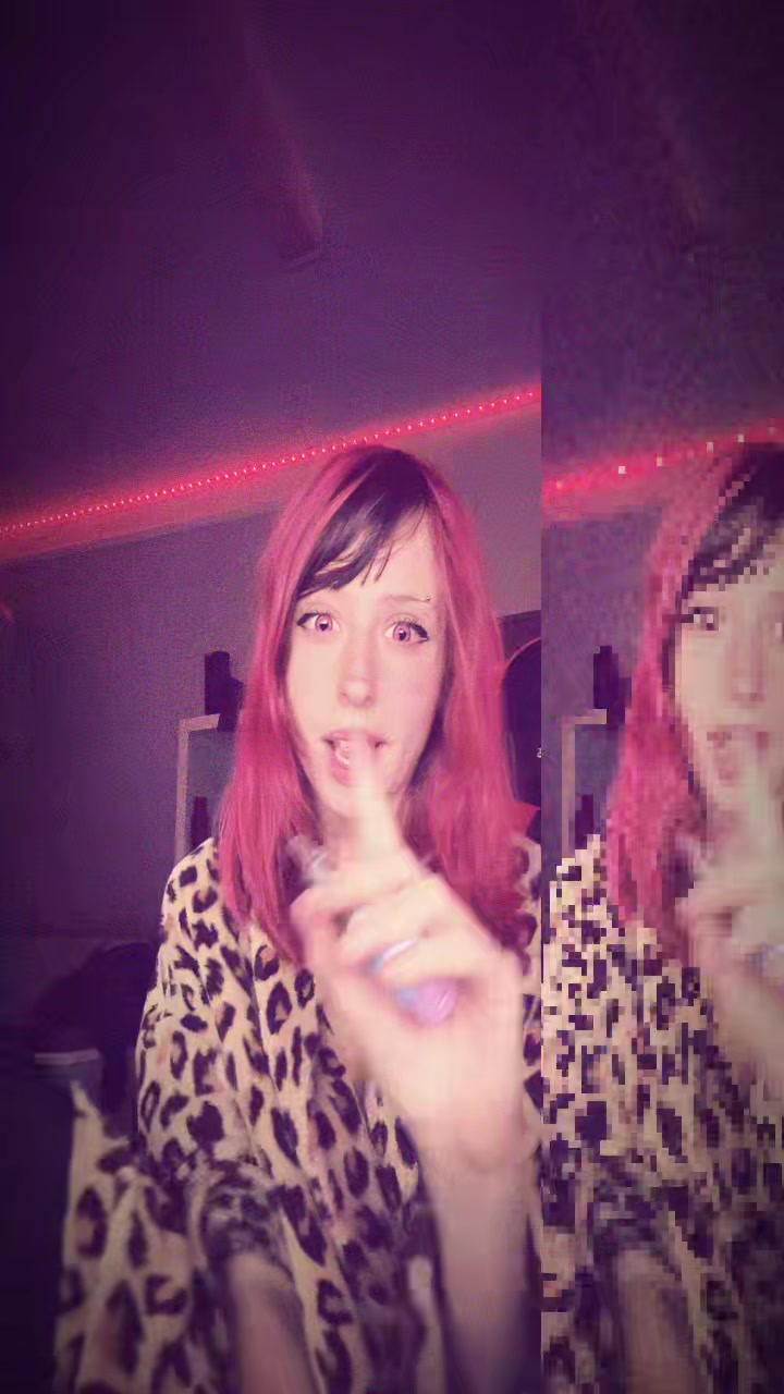 @sillydillysien🍓🪱