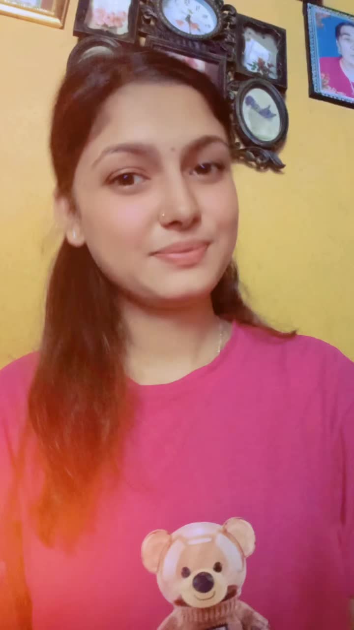 @Smirti✨