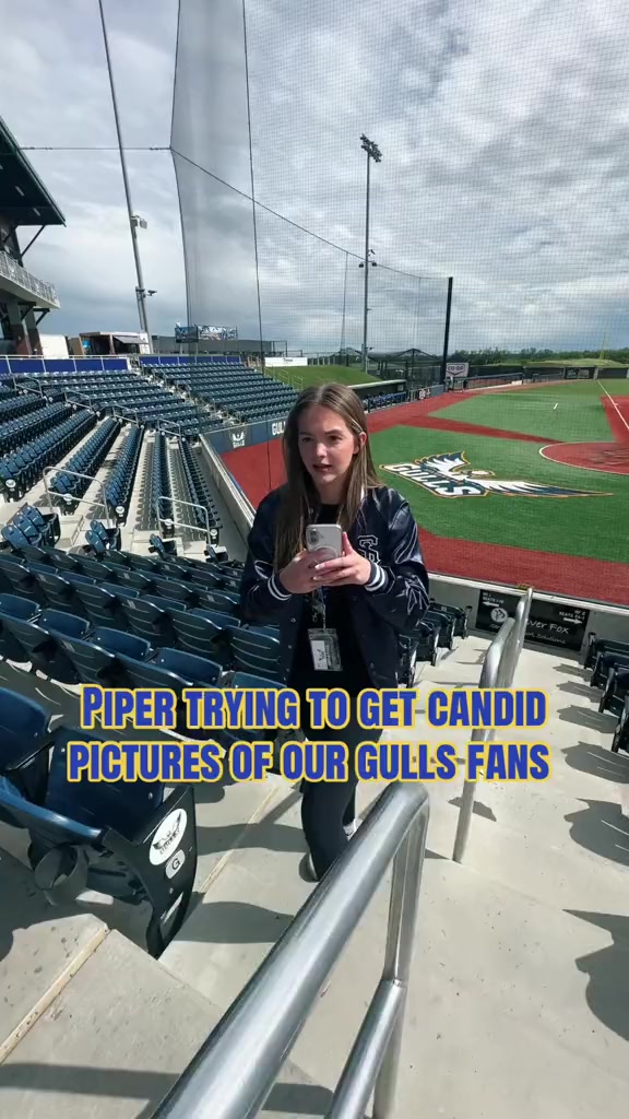 @Sylvan Lake Gulls