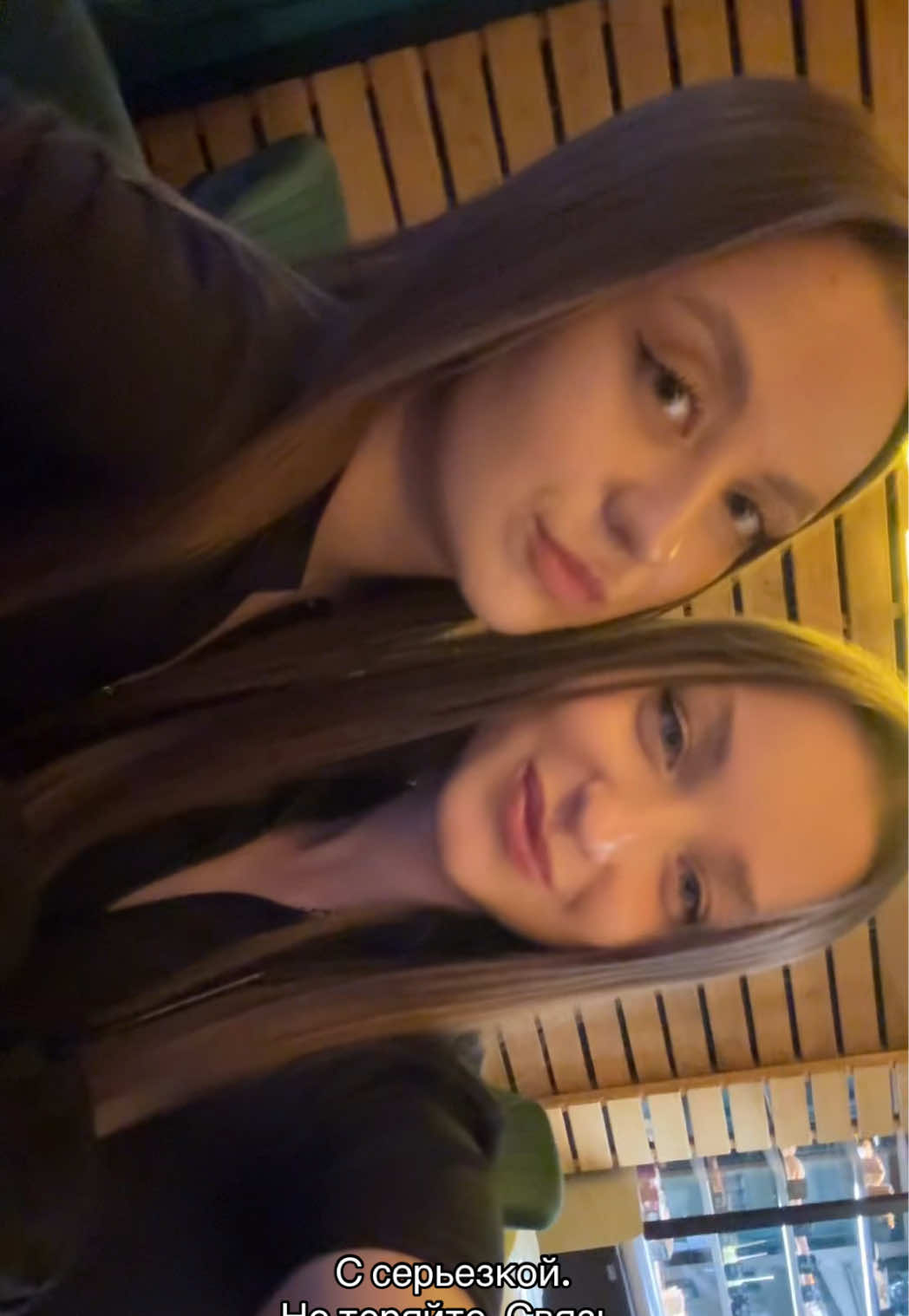 @V.🐍