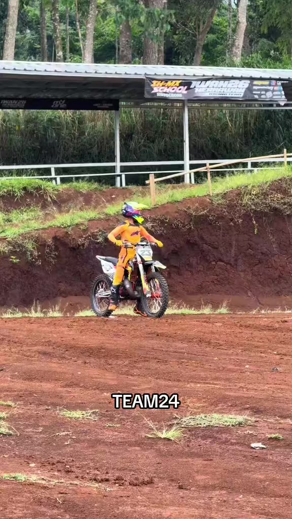 @TEAM24