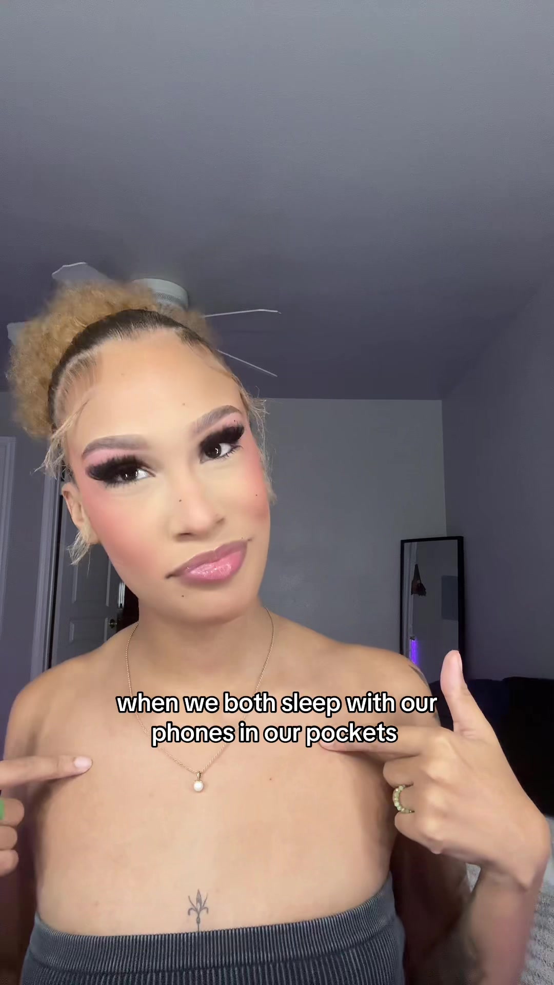 @niaakarrington
