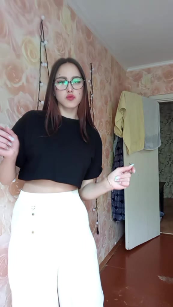 @Леся 🎶🦋