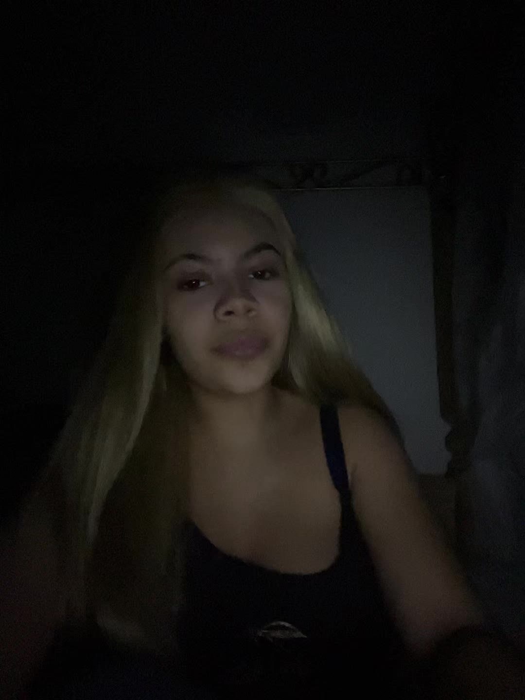 @Juliii