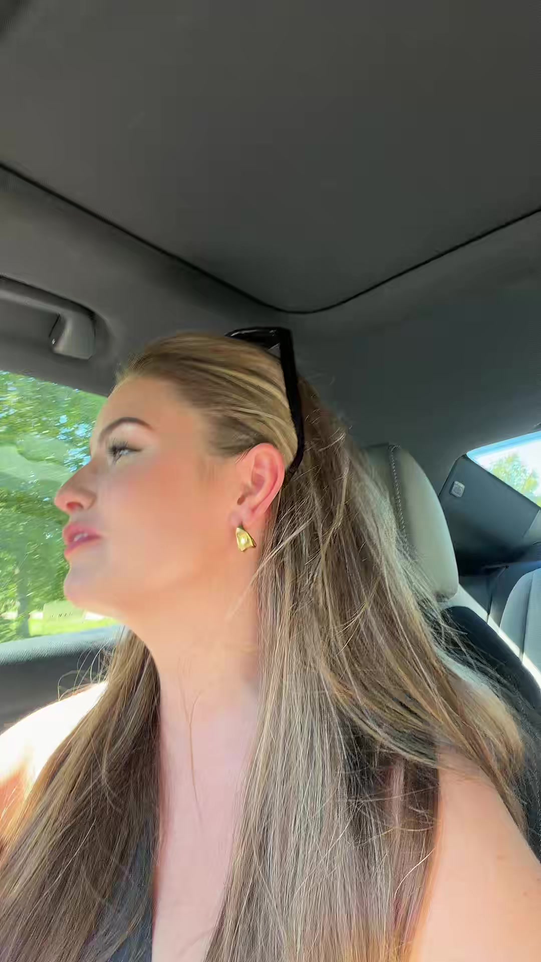 @ashleyardor