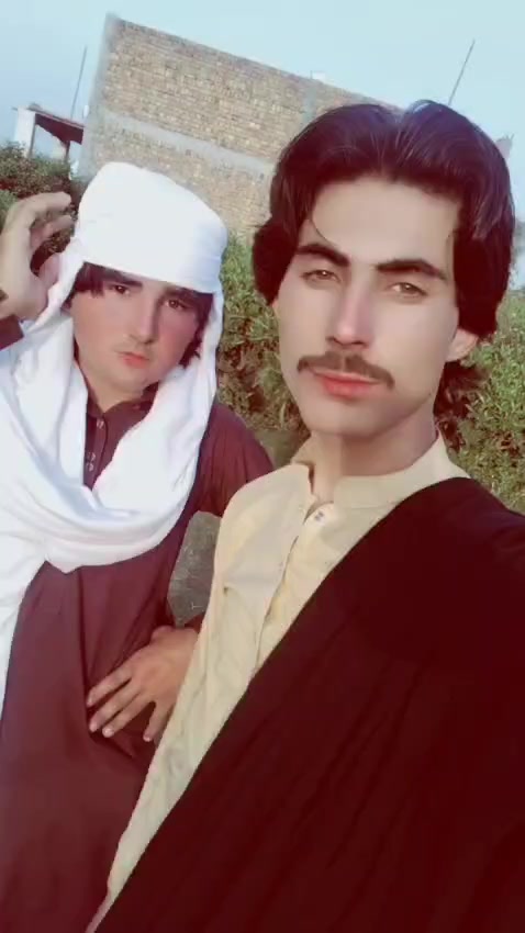 @🥀Badamii Gulli 👑