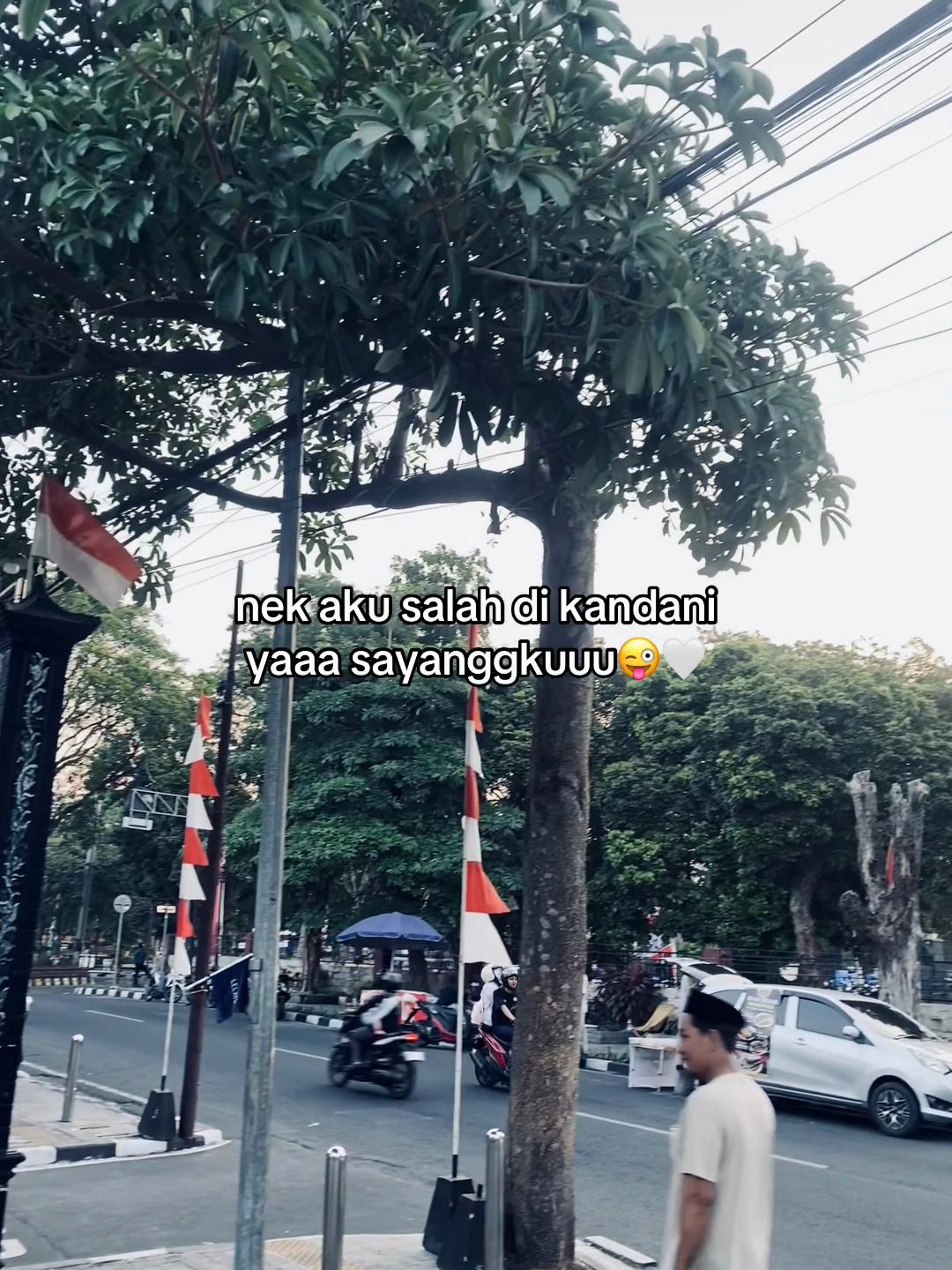@𝙎𝙀𝙈𝙍𝘼𝙒𝙐𝙏✰