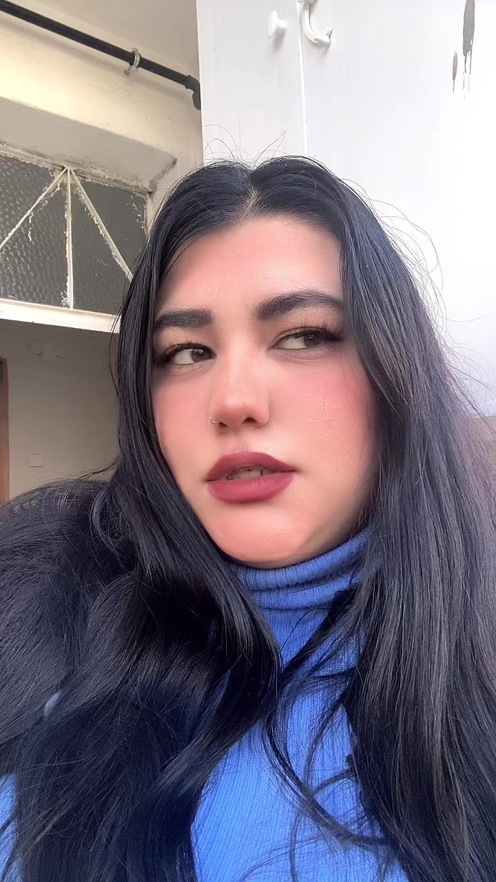 @Aleyna Kalan
