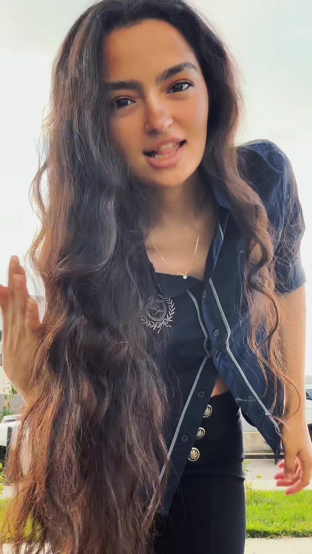 @Angelica_25