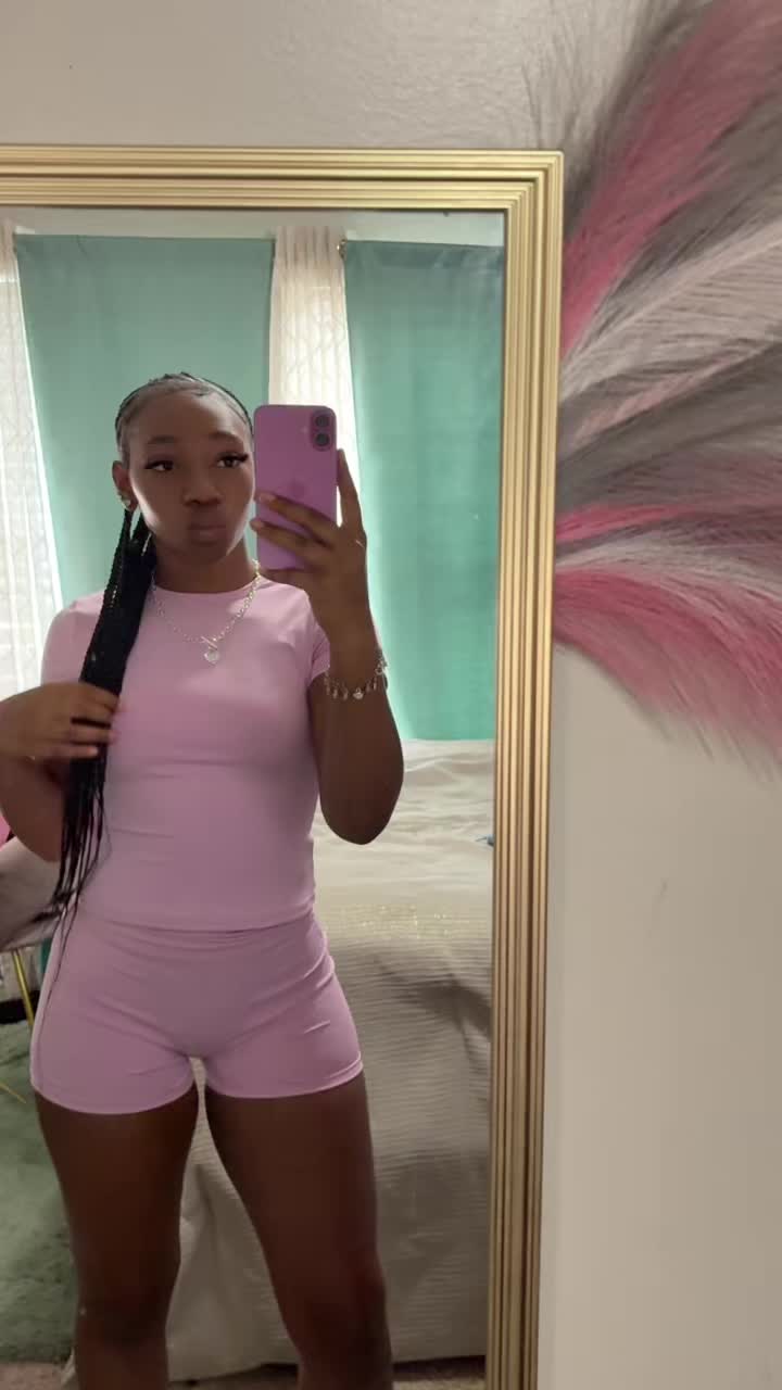 @Makemefamous