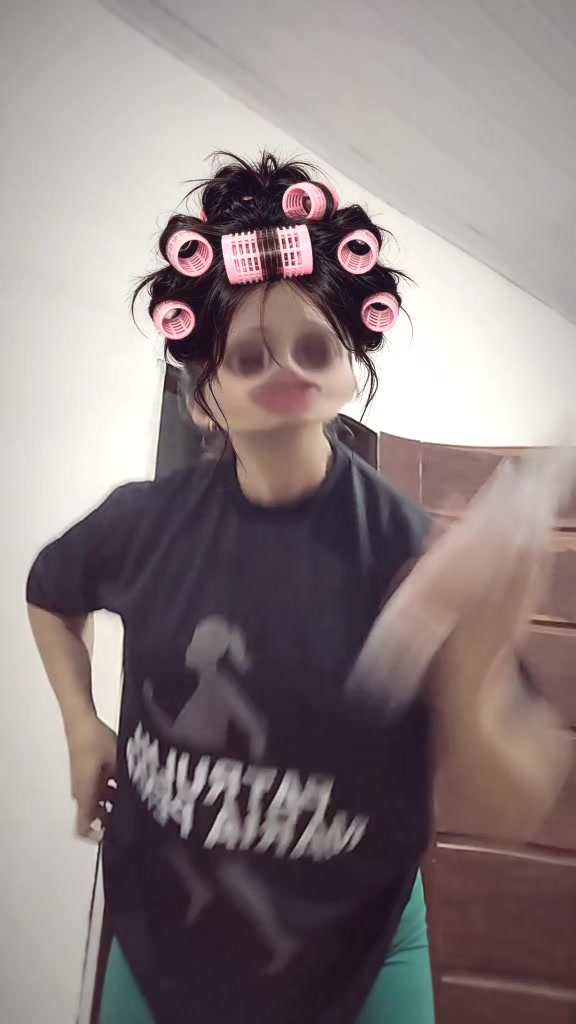 @Janainapaz