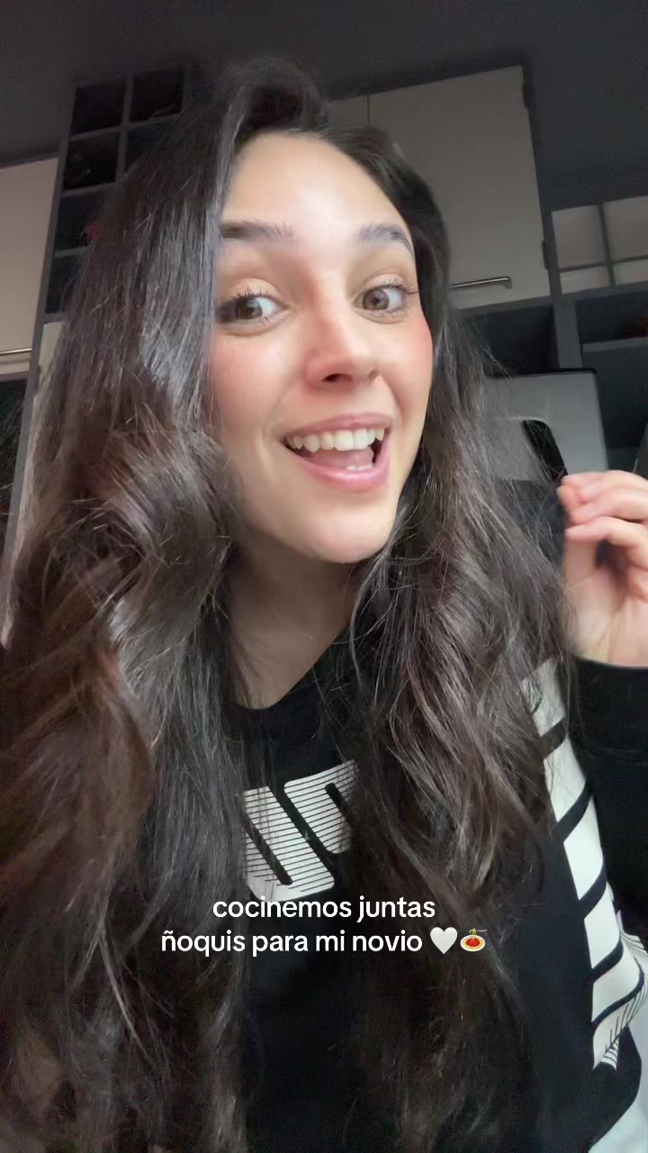 @agosriquelmeee