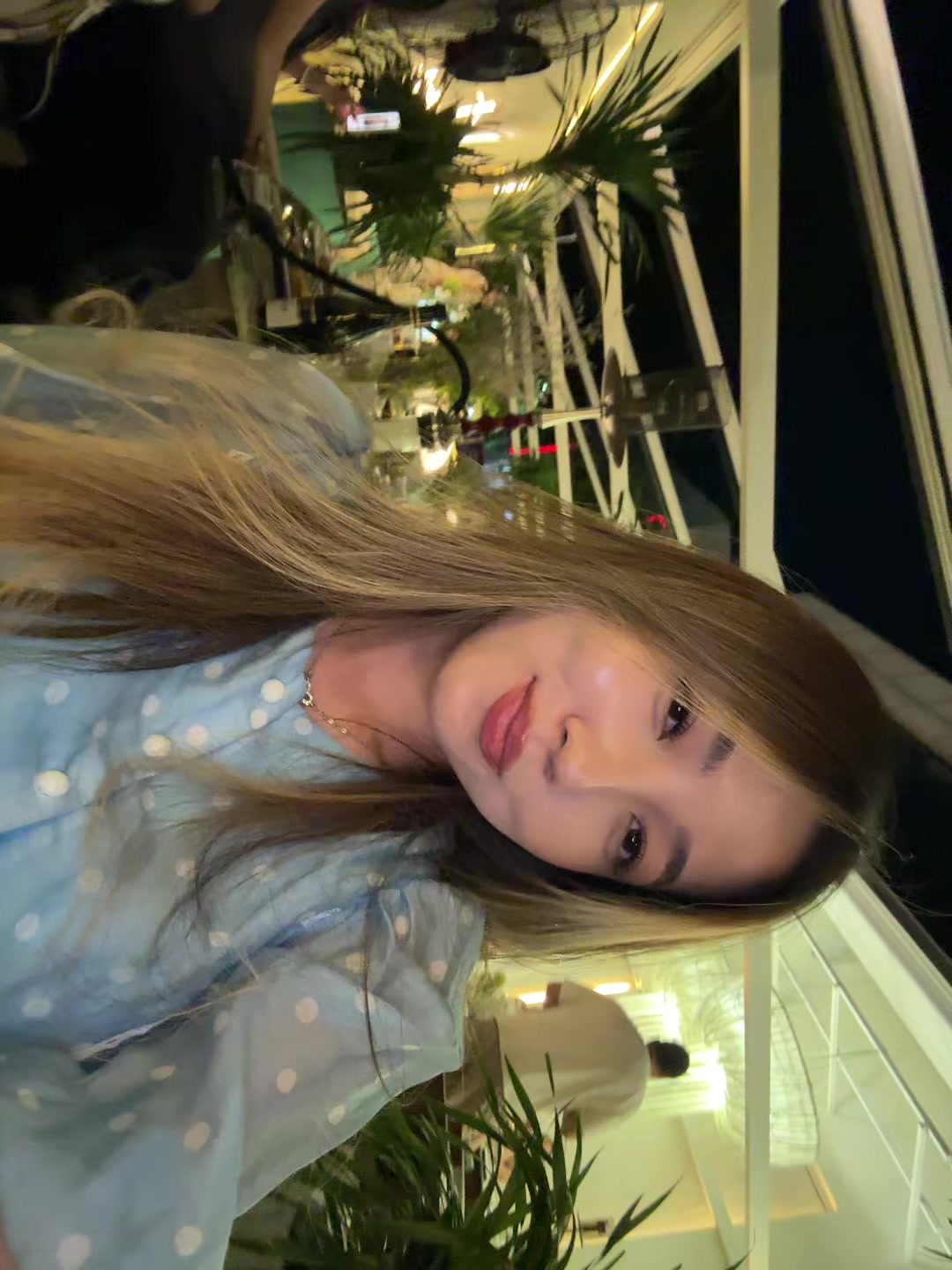 @Monika 🤍