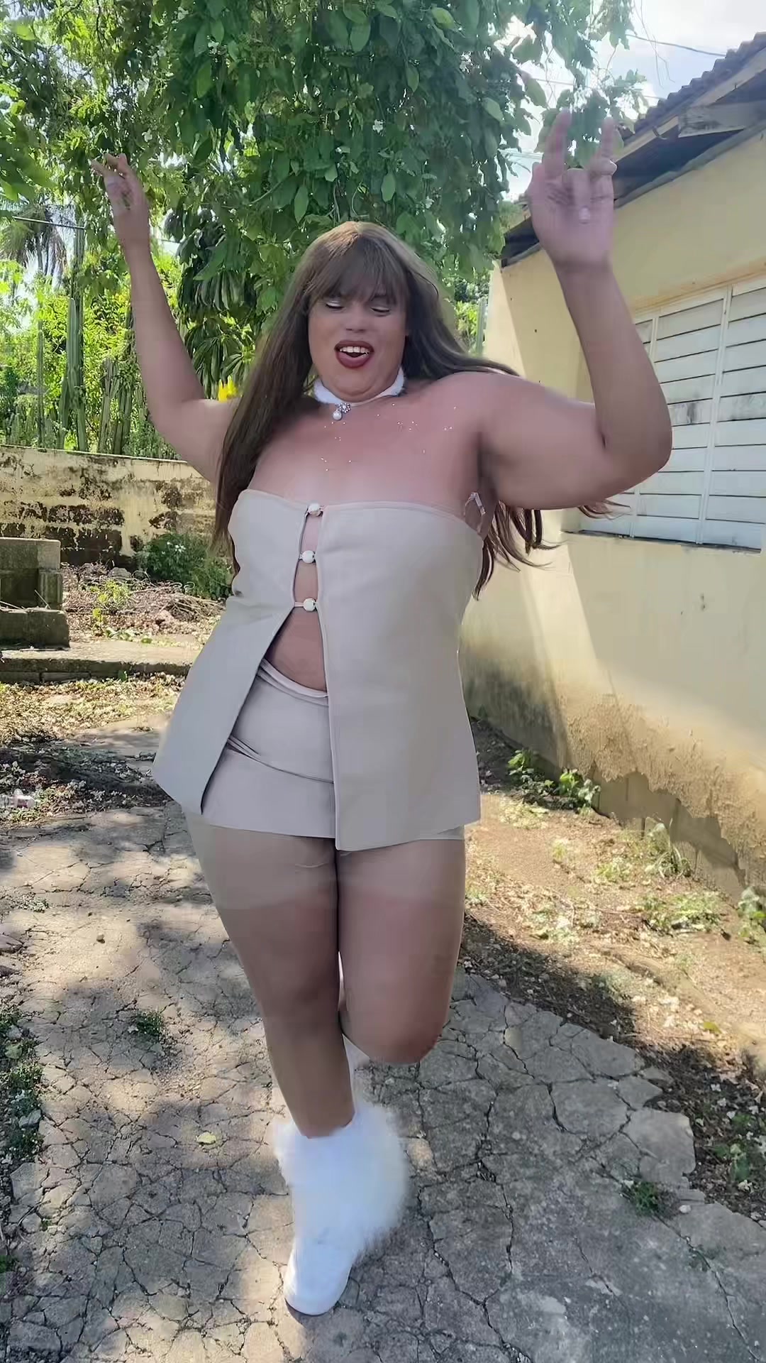 @Aby 🧑🦲