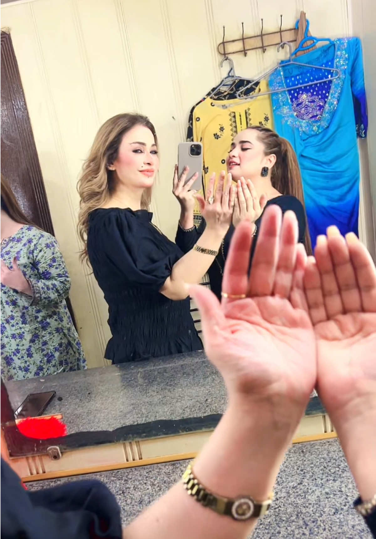 @Honey Shahzadi