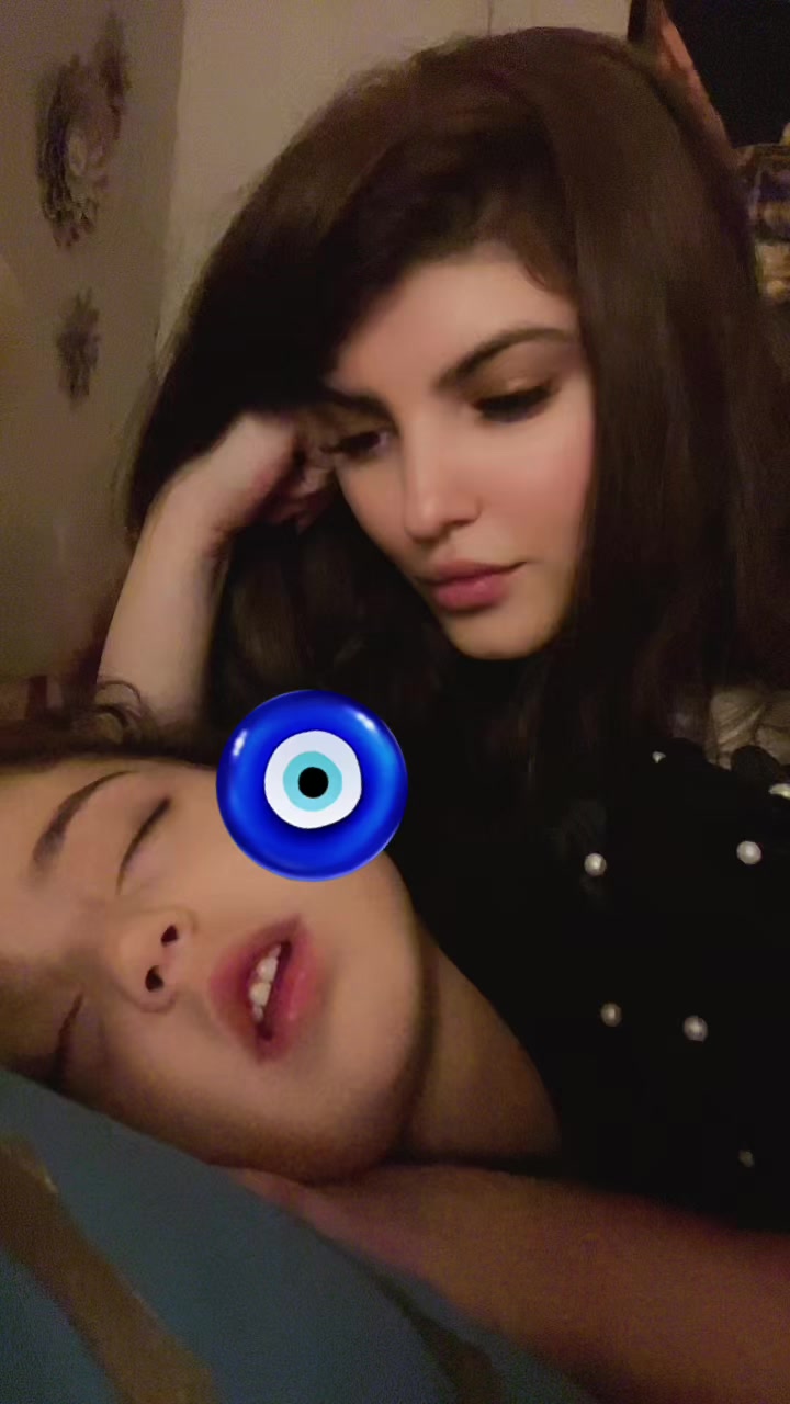 @Maria khan
