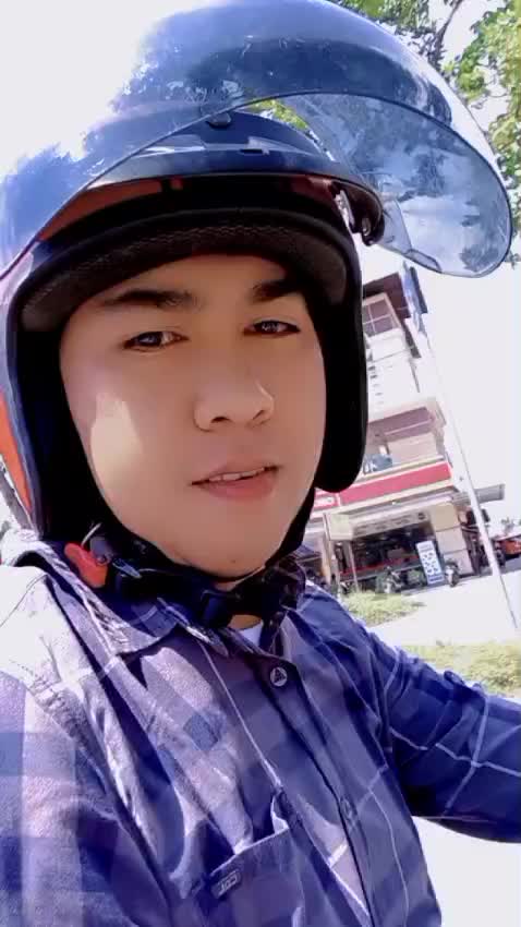 @Melly Apri@ Dhoni 88