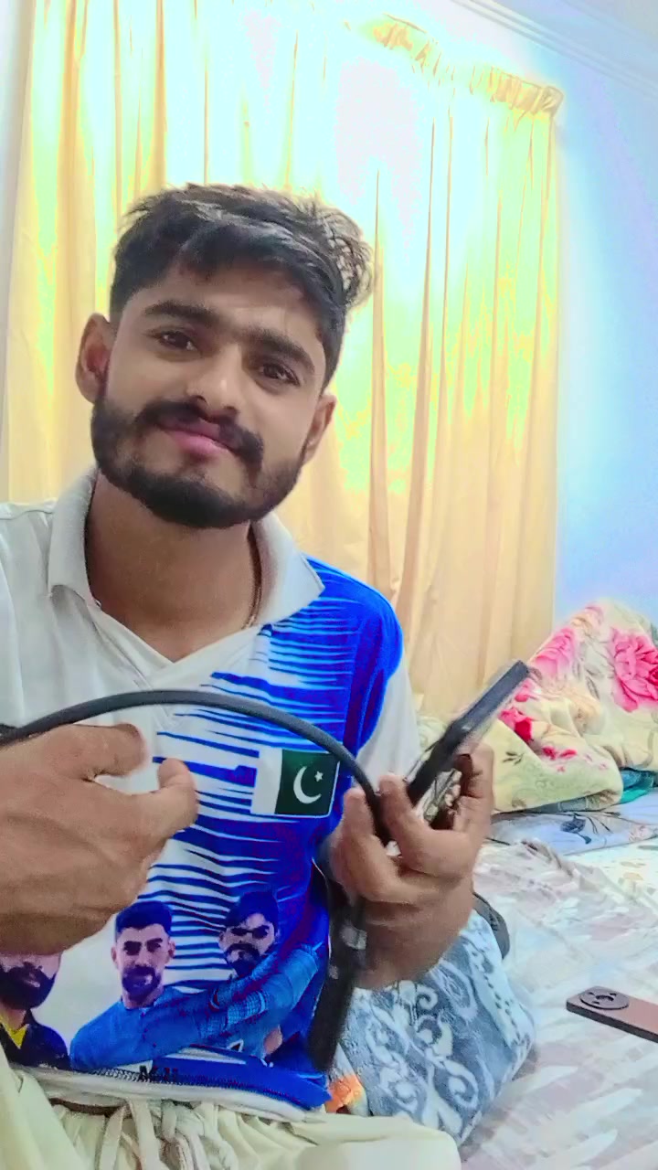 @LadlaBaloch313bv