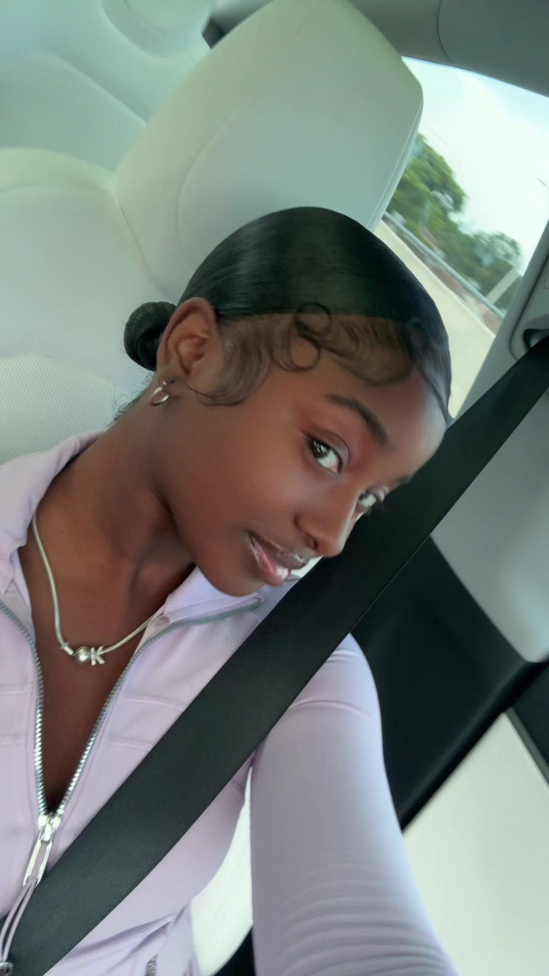 @KYLA.