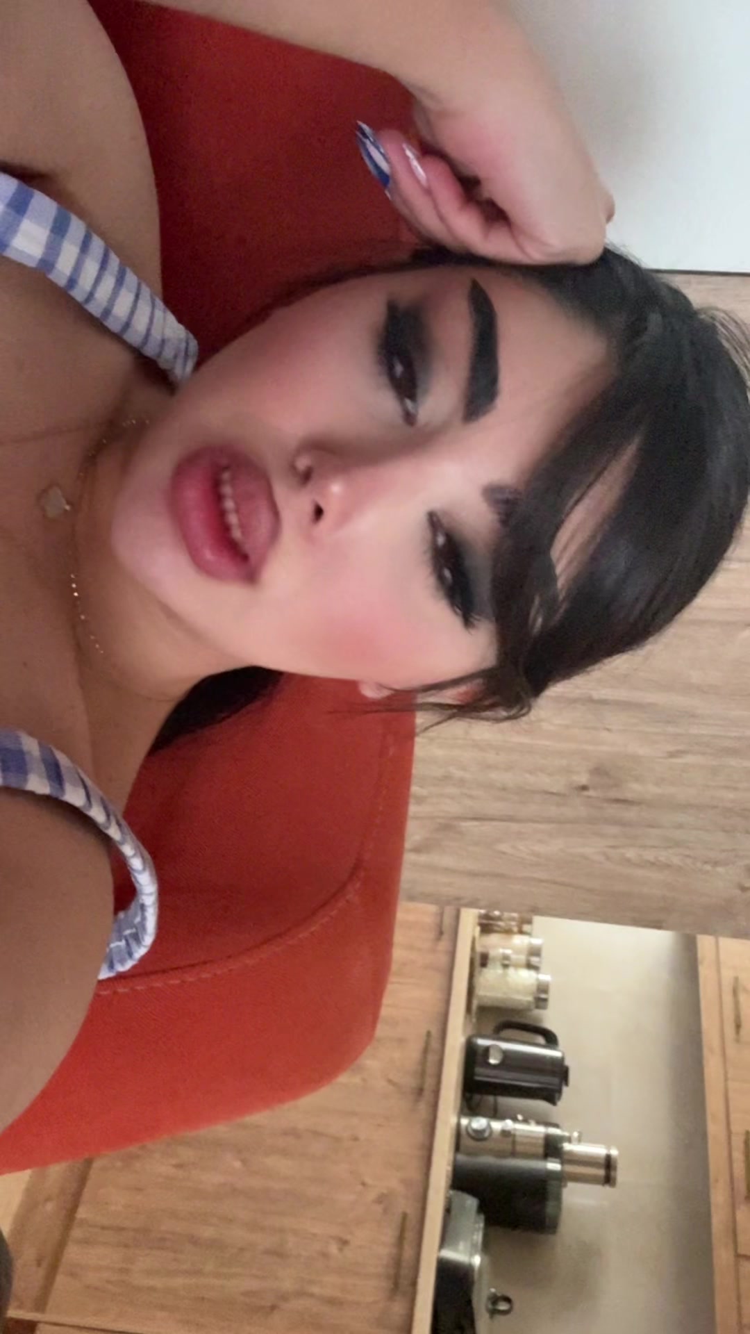 @anitatofigi