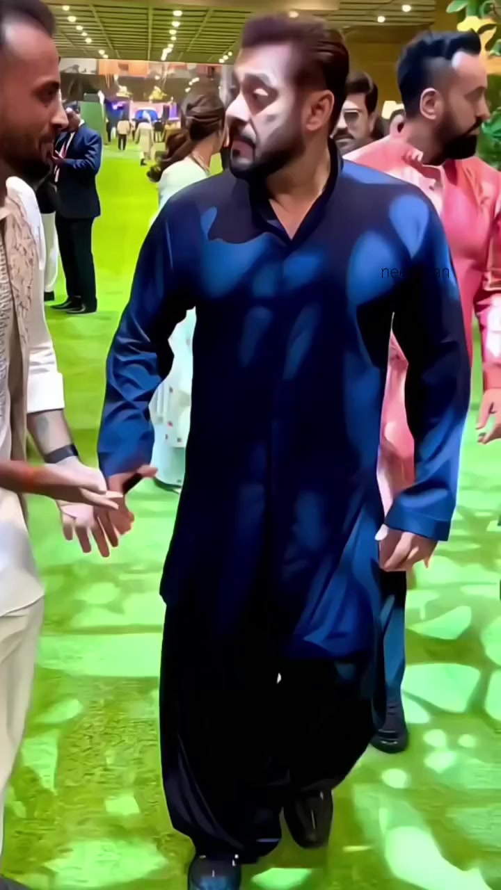 @neelikhan
