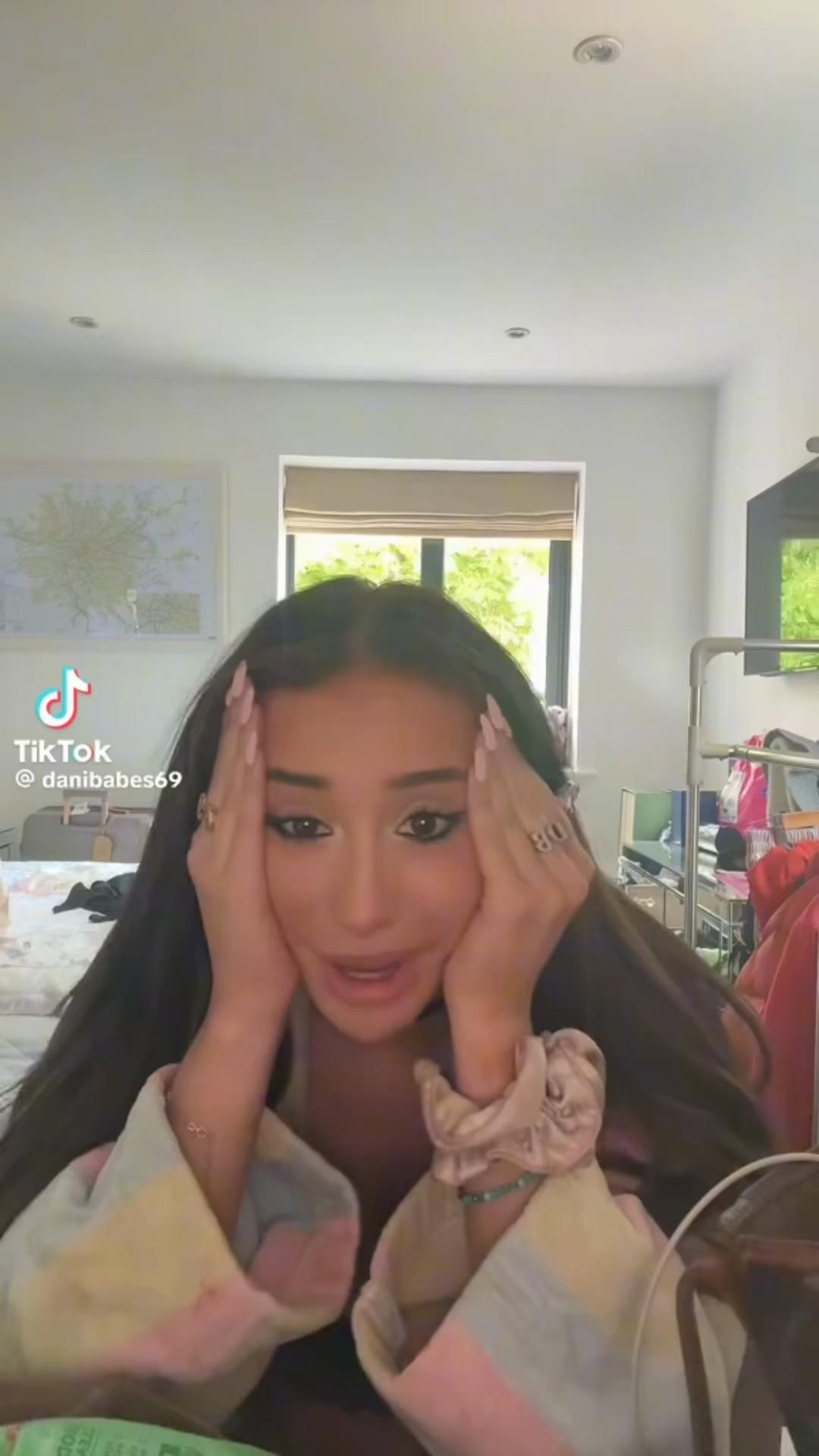 @ellxe1122
