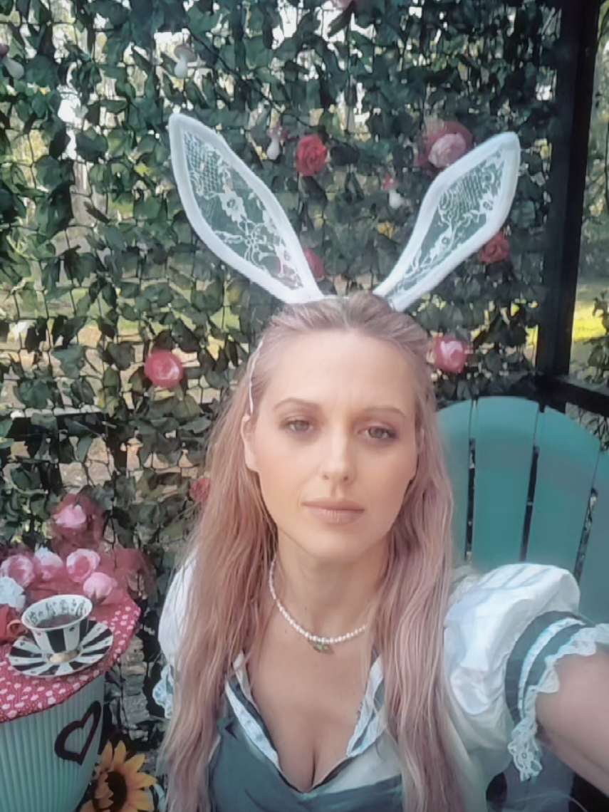 @Kris10