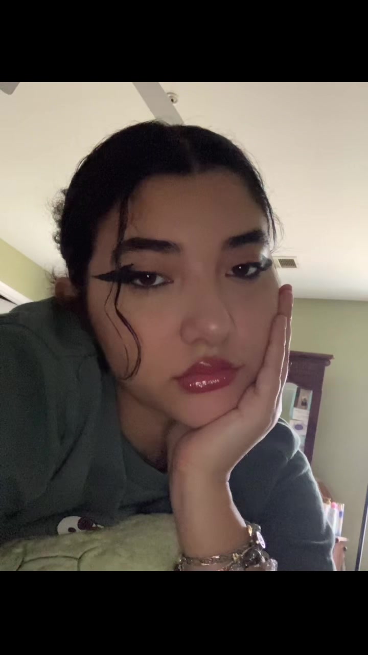 @Kaillysbizzareadventure