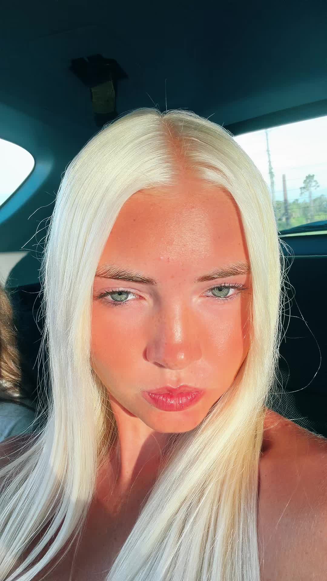 @𝒮𝑜𝓅𝒽🪽💋