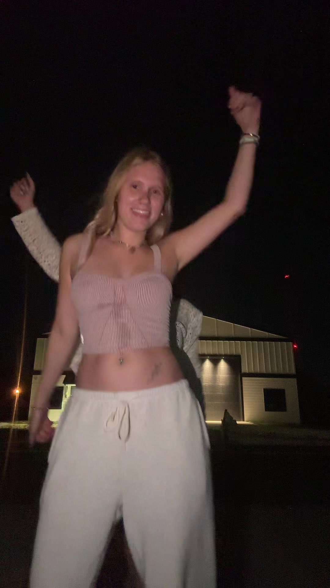 @uneditedava