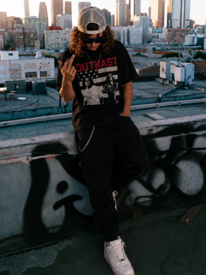 @Brian edits 9⁹9legendsneverdie