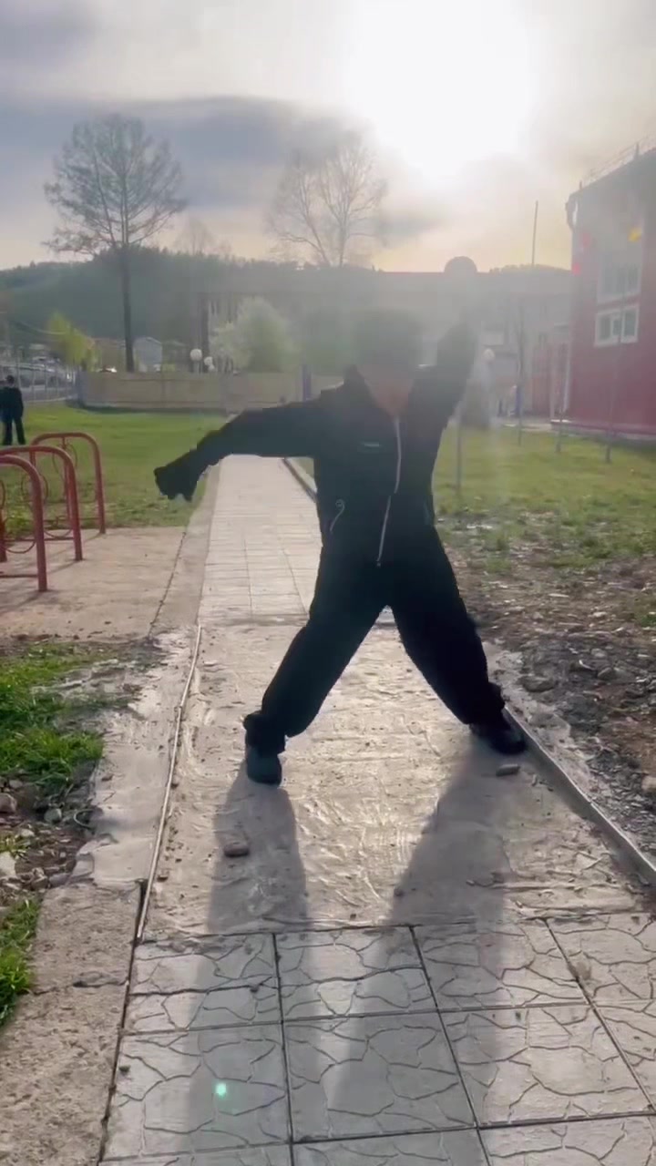 @bruklin03🇲🇳