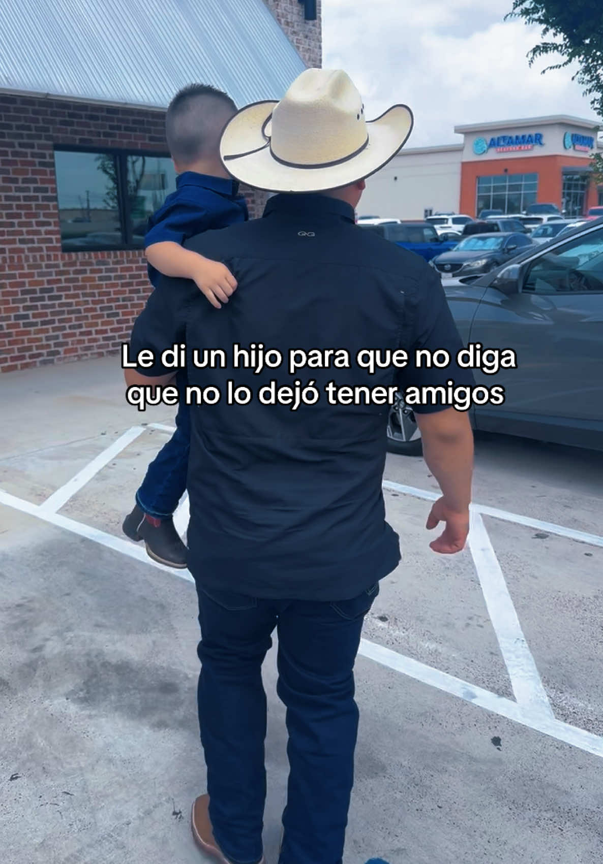 @Alice_salazar20