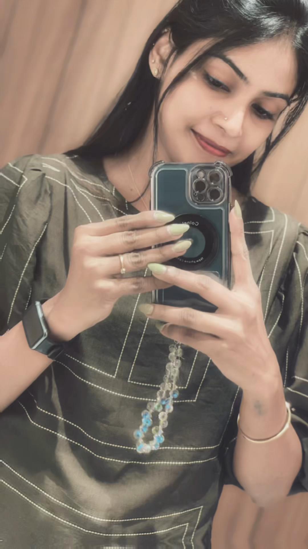@๐งฟlakshi_nadhu๐งฟ