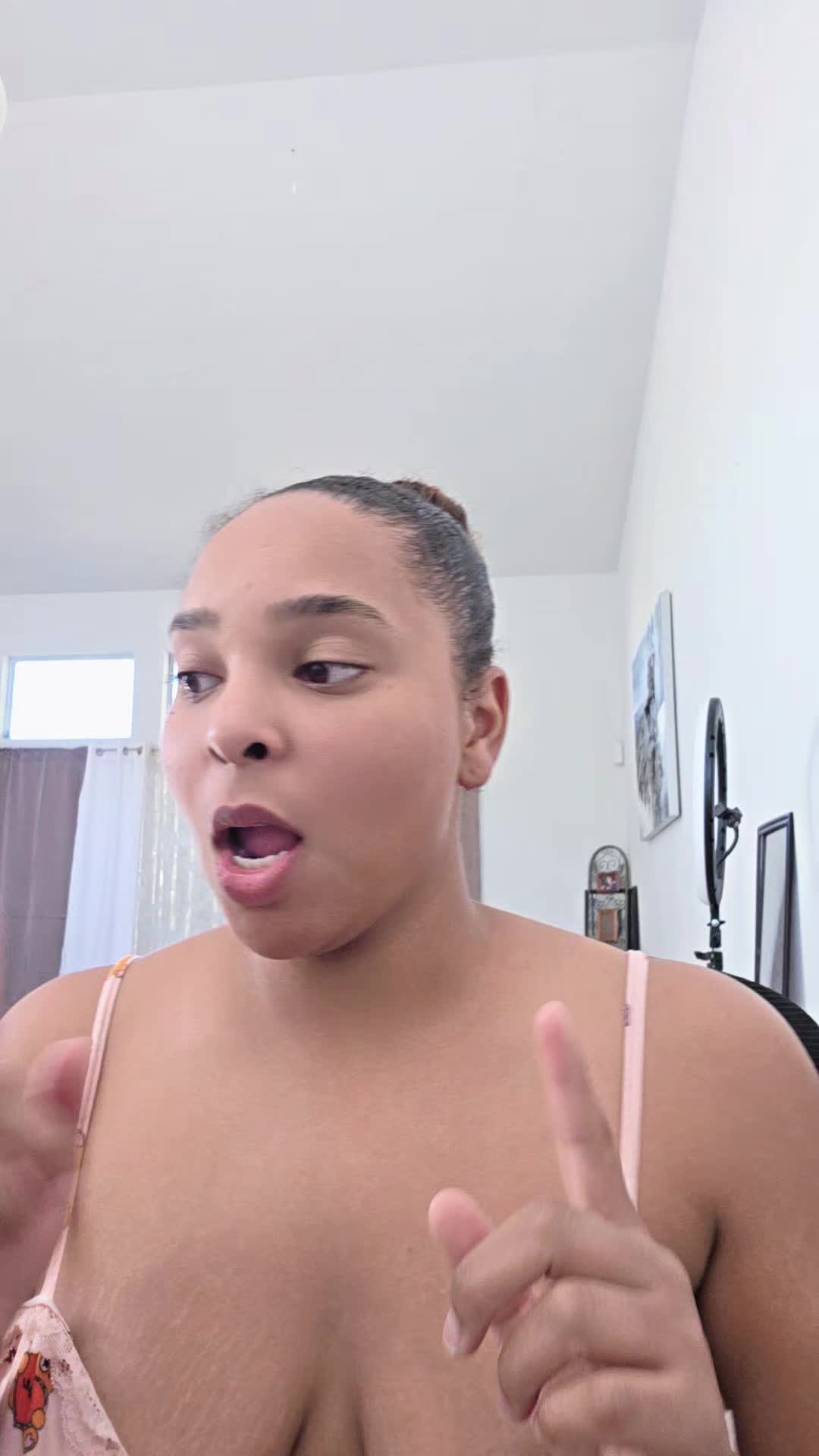 @Nicole Bonaparte